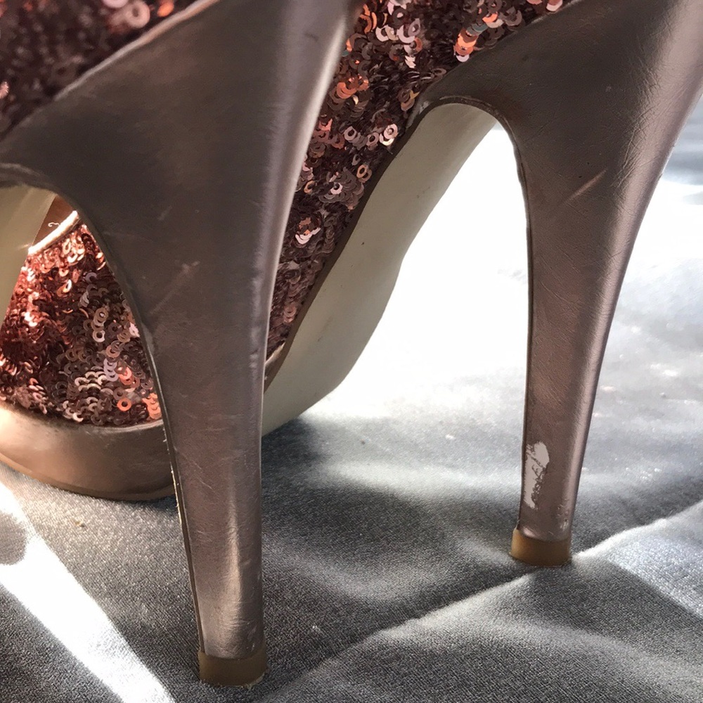 Sequence pumps - Picture 5 of 6